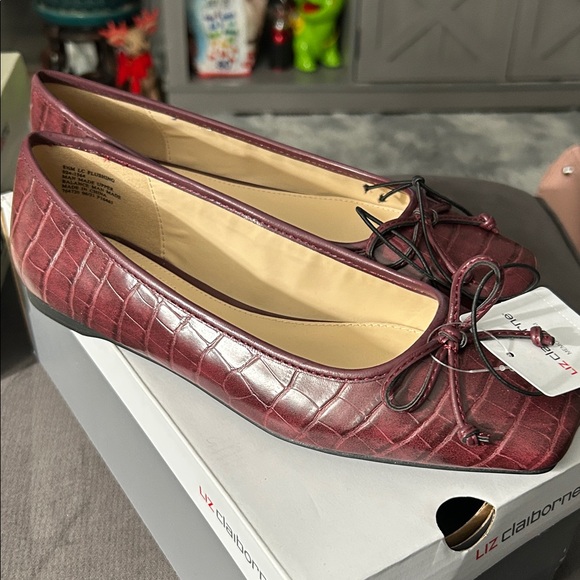 Liz Claiborne Maroon Croc-Embossed Flats - Picture 11 of 11